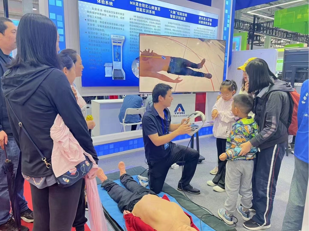 【2024年全国科技活动周】尼古拉科技携科技创新成果代表国家消防救援局亮相北京科技周主场科技创新展