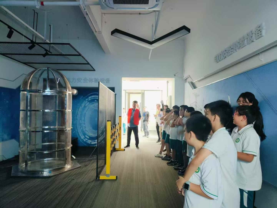 【2025年广州市黄埔区科技活动周】广州开发区应急安全科普分馆研学一日游