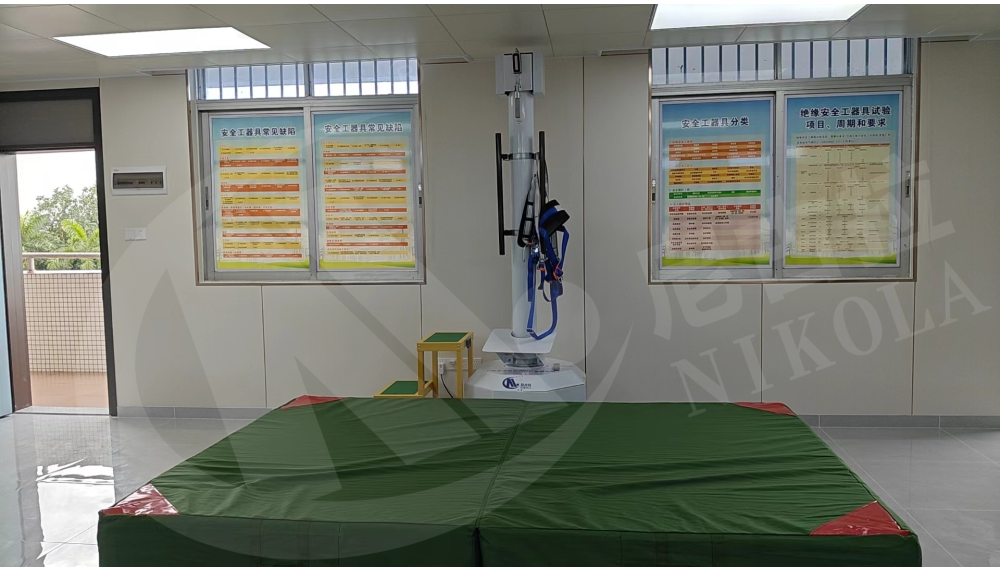 安全带断裂体感设备